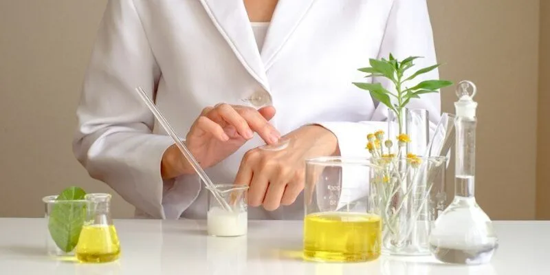 Lưu ý khi chọn mỹ phẩm sử dụng